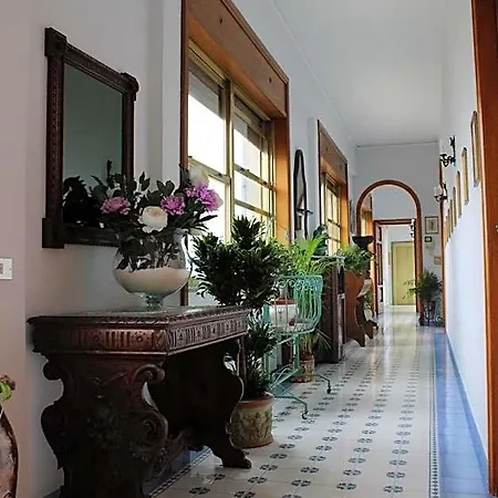 Casa Prunilla ベッド・アンド・ブレックファスト 4*