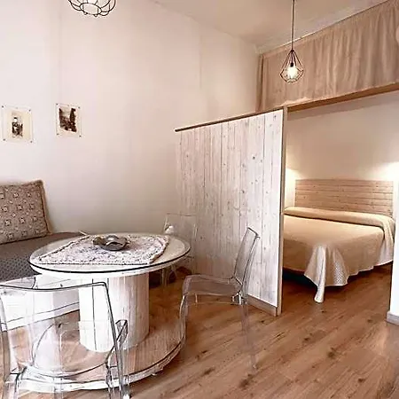 לינה וארוחת בוקר Casa Prunilla 4*